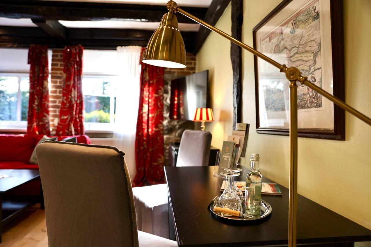 Gut Basthorst Hotel Kültér fotó